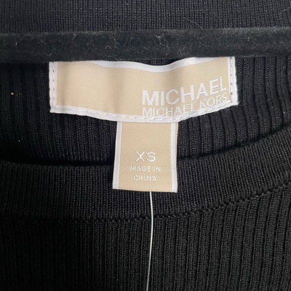 Michael Kors Ribbed fitted Black Long Sleeve Top NWT XS - Picture 3 of 6